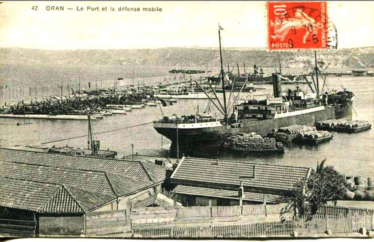Oran- 058- travail sur les quais.JPG
